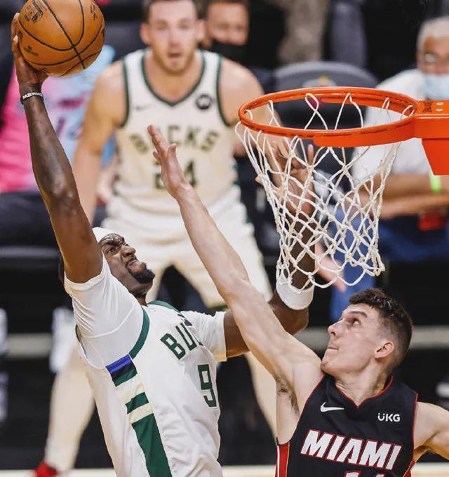 包含今晨门兴格拉德巴赫调整名单以备欧篮联犹他爵士关键时刻手感冰凉，这操作让人直呼：风云突变西汉姆赛后防线松动的词条