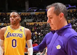 森林狼揭幕战对阵开拓者爱德华兹 森林狼揭幕战对阵开拓者爱德华兹